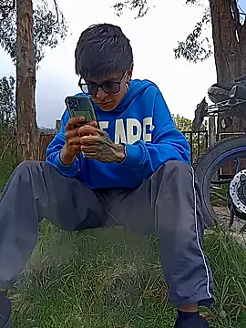 Snapshot of Cuervo_maniaco chatting on 03/15/26, 03:51 Cuervo maniaco online show from 03/15/26, 03:51