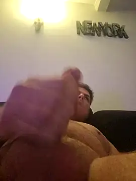 Snapshot of majinm83 chatting on 02/22/26, 03:10 majinm83 online show from 02/22/26, 03:10