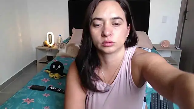 TatianaMonteross online show from 04/20/26, 12:30