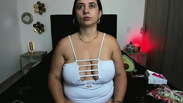 TatianaMonteross online show from 06/21/26, 03:03