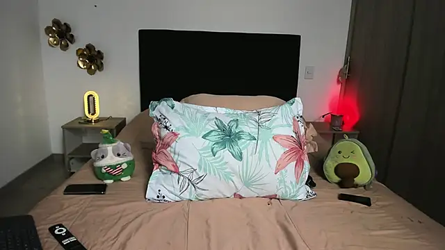 TatianaMonteross online show from 07/20/26, 04:09