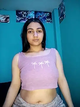 Nahiara velez online show from 12/19/25, 12:17