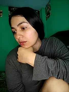 Snapshot of Nahiara_velez chatting on 06/04/26, 11:22 Nahiara velez online show from 06/04/26, 11:22