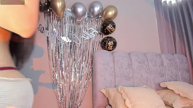 ashlyestone online show from 04/21/26, 06:23