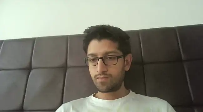 Snapshot of arjun_077 chatting on 12/27/24, 11:39 arjun 077 online show from 12/27/24, 11:39