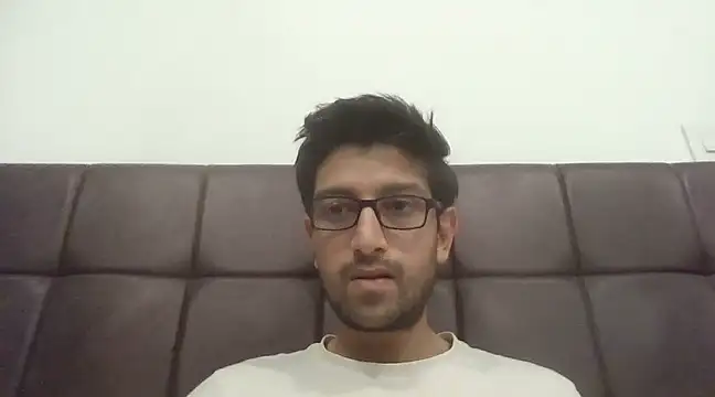 Snapshot of arjun_077 chatting on 12/27/24, 04:21 arjun 077 online show from 12/27/24, 04:21