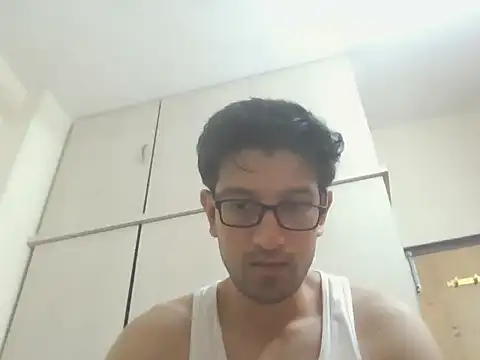 Snapshot of arjun_077 chatting on 10/20/25, 06:19 arjun 077 online show from 10/20/25, 06:19