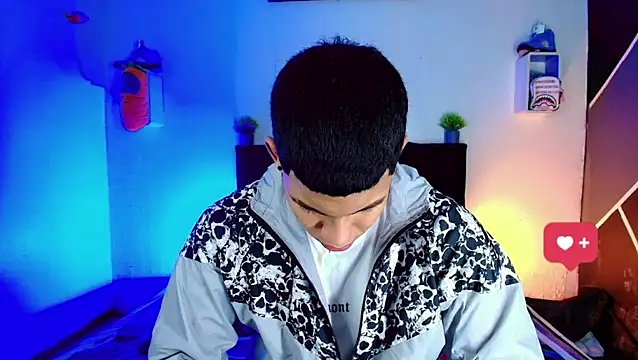 Damian latinxxx online show from 03/12/25, 03:02