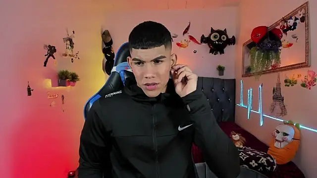 Damian latinxxx online show from 11/03/25, 03:08