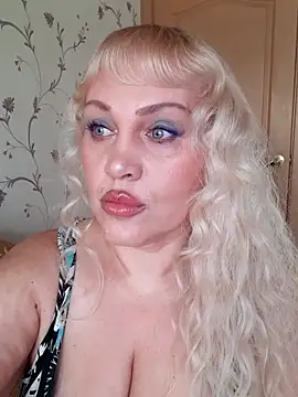 IsabellaBoni online show from 03/11/26, 07:03