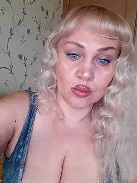 IsabellaBoni online show from 03/21/26, 07:13