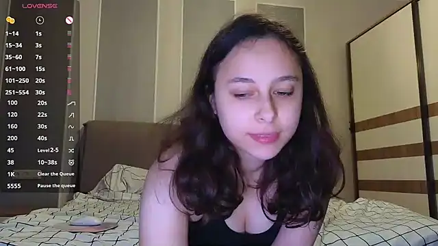 Agatha Sade online show from 02/11/25, 06:33