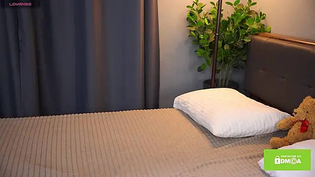 Bellacle online show from 02/16/25, 11:05