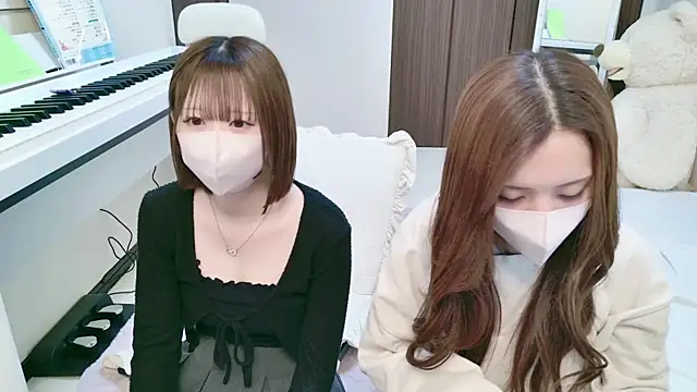 Snapshot of -SHINON- chatting on 12/28/24, 03:04 -SHINON- online show from 12/28/24, 03:04