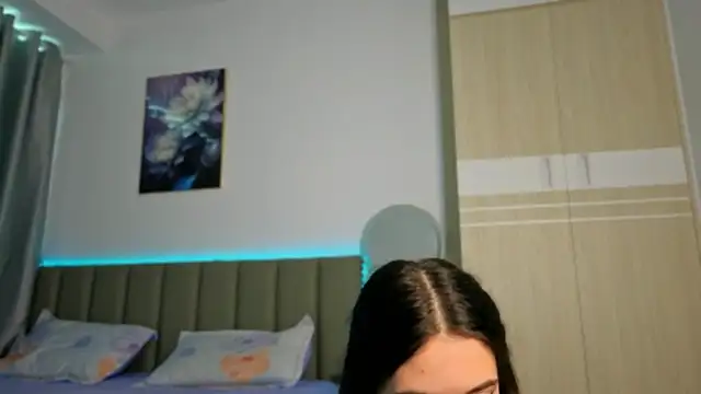 sweety vikky online show from 07/10/26, 12:04