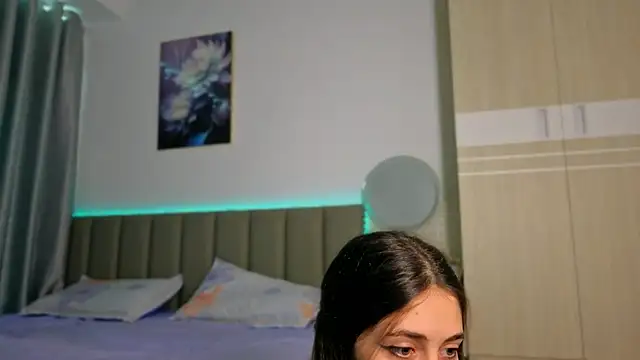 sweety vikky online show from 07/14/26, 12:13
