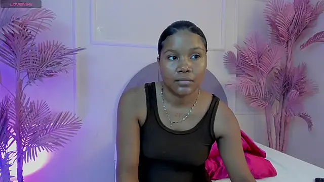 Isabellsmmith online show from 09/15/25, 07:03