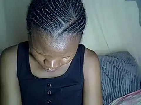 Snapshot of Sweet_serah chatting on 03/23/25, 12:04 Sweet serah online show from 03/23/25, 12:04
