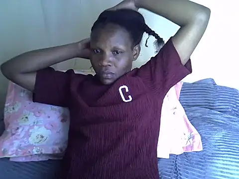 Sweet serah online show from 11/19/25, 06:02