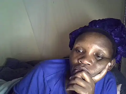Snapshot of Sweet_serah chatting on 06/27/26, 12:22 Sweet serah online show from 06/27/26, 12:22