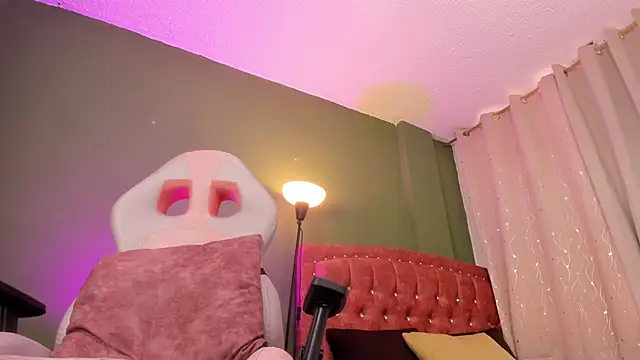 Zara dulce online show from 11/29/25, 01:03