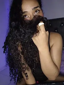 Snapshot of jaderossxx chatting on 07/23/26, 01:58 jaderossxx online show from 07/23/26, 01:58