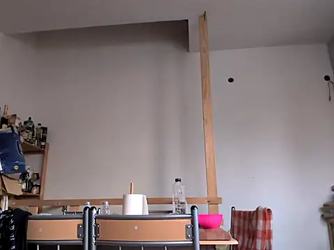 Snapshot of Milky_hairy_mommy chatting on 01/14/25, 02:43 Milky hairy mommy online show from 01/14/25, 02:43