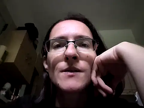 Snapshot of Milky_hairy_mommy chatting on 09/10/25, 07:08 Milky hairy mommy online show from 09/10/25, 07:08