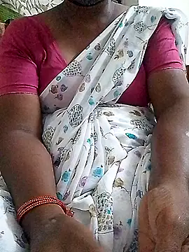 Snapshot of Tamil--Rani chatting on 01/04/25, 04:32 Tamil--Rani online show from 01/04/25, 04:32