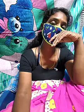 Snapshot of Tamil--Rani chatting on 03/09/25, 07:15 Tamil--Rani online show from 03/09/25, 07:15