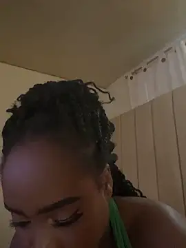 Britanymooree online show from 03/20/26, 08:14