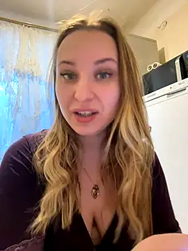 Snapshot of OlgaBuzzz chatting on 12/05/24, 03:26 OlgaBuzzz online show from 12/05/24, 03:26