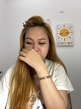 Odette68 online show from 03/10/26, 11:43