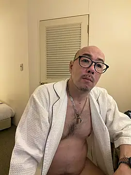 tsugu1105 online show from 06/25/26, 07:24