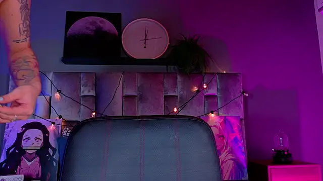 AmbarHills 1 online show from 11/14/25, 11:42