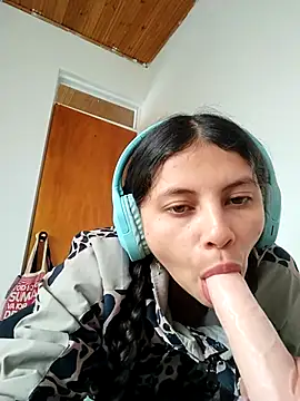 Snapshot of Ivanna_Bruner chatting on 03/14/25, 05:57 Ivanna Bruner online show from 03/14/25, 05:57