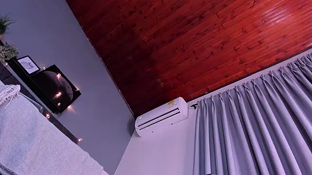 AbbyWathson online show from 11/11/25, 08:20