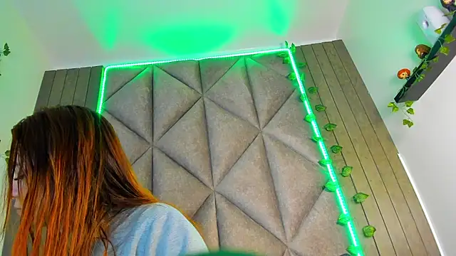 AbbyWathson online show from 03/25/26, 04:02