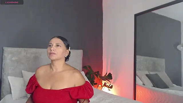 andreu mature online show from 05/17/26, 10:44