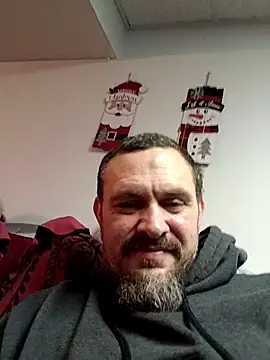 whyteguy410 online show from 12/17/25, 01:55