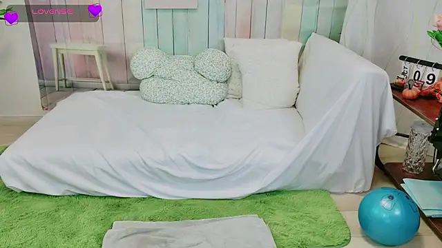 Snapshot of SERA-xx- chatting on 10/09/25, 01:14 SERA-xx- online show from 10/09/25, 01:14