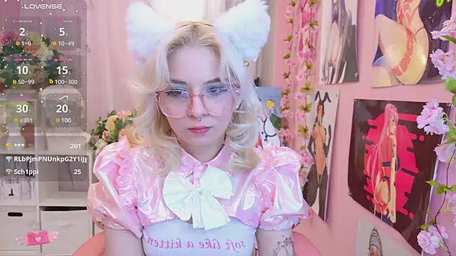 Coconut Mia online show from 02/04/25, 12:08