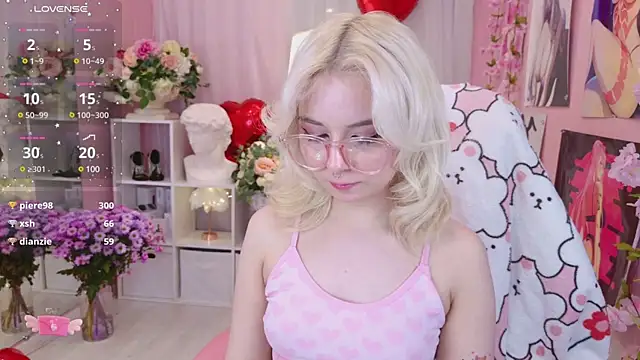 Coconut Mia online show from 02/08/25, 12:06