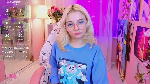 Coconut Mia online show from 03/01/25, 03:43