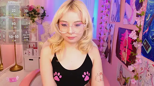 Coconut Mia online show from 03/08/25, 12:11