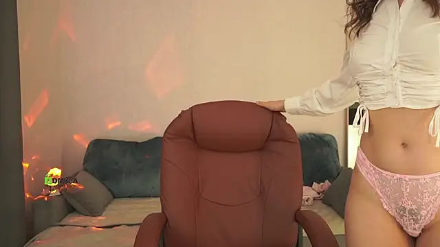 Victoria1Love online show from 02/01/25, 02:58