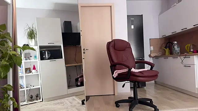 Victoria1Love online show from 02/28/25, 02:31