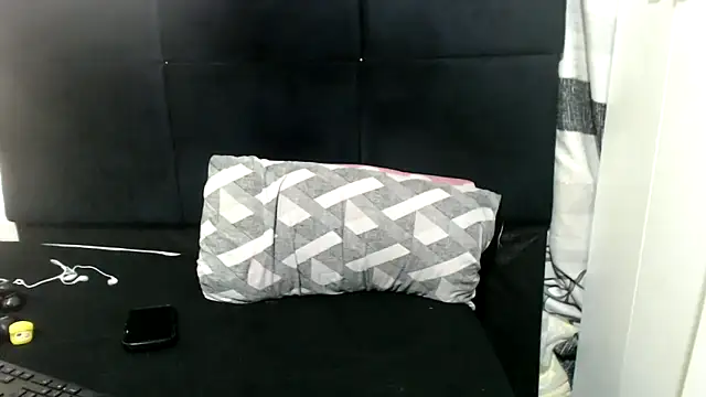 SweetHotBabby18 online show from 09/20/25, 06:14