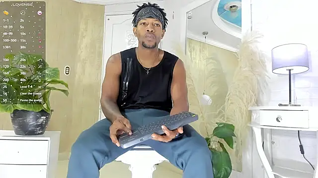 RicoBrown777  online show from 04/24/26, 03:53