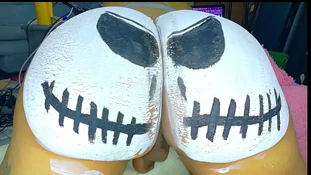 Snapshot of kimeraface chatting on 10/29/25, 12:24 kimeraface online show from 10/29/25, 12:24